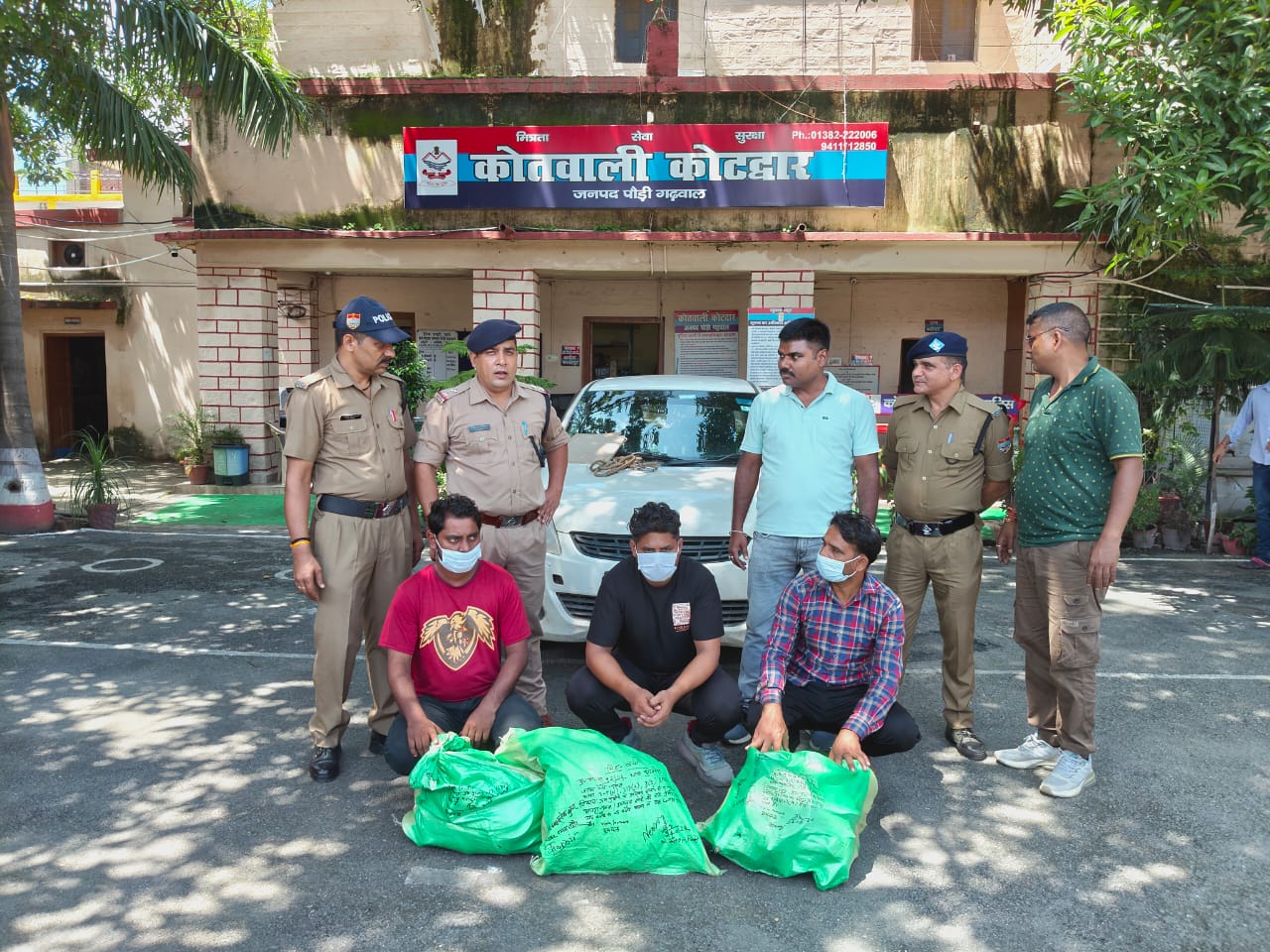 पौड़ी के प्रसिद्ध मंदिरों से घण्टियाँ चुराने वाला गैंग पहुँचा जेल,स्थानीय युवक निकला मास्टरमाइंड,3 गिरफ्तार