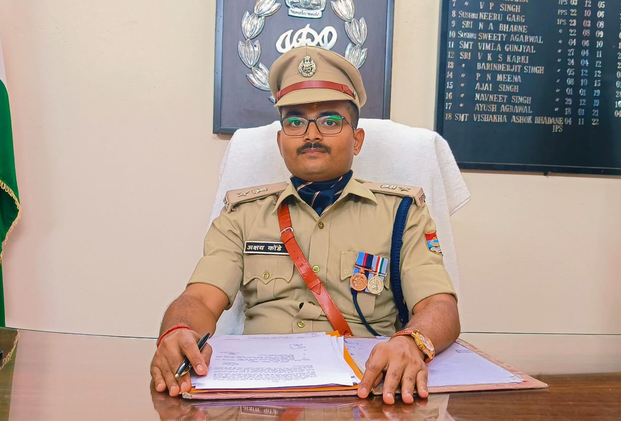 जनपद रुद्रप्रयाग में नवनियुक्त पुलिस कप्तान अक्षय प्रहलाद कोंडे ने ग्रहण किया कार्यभार