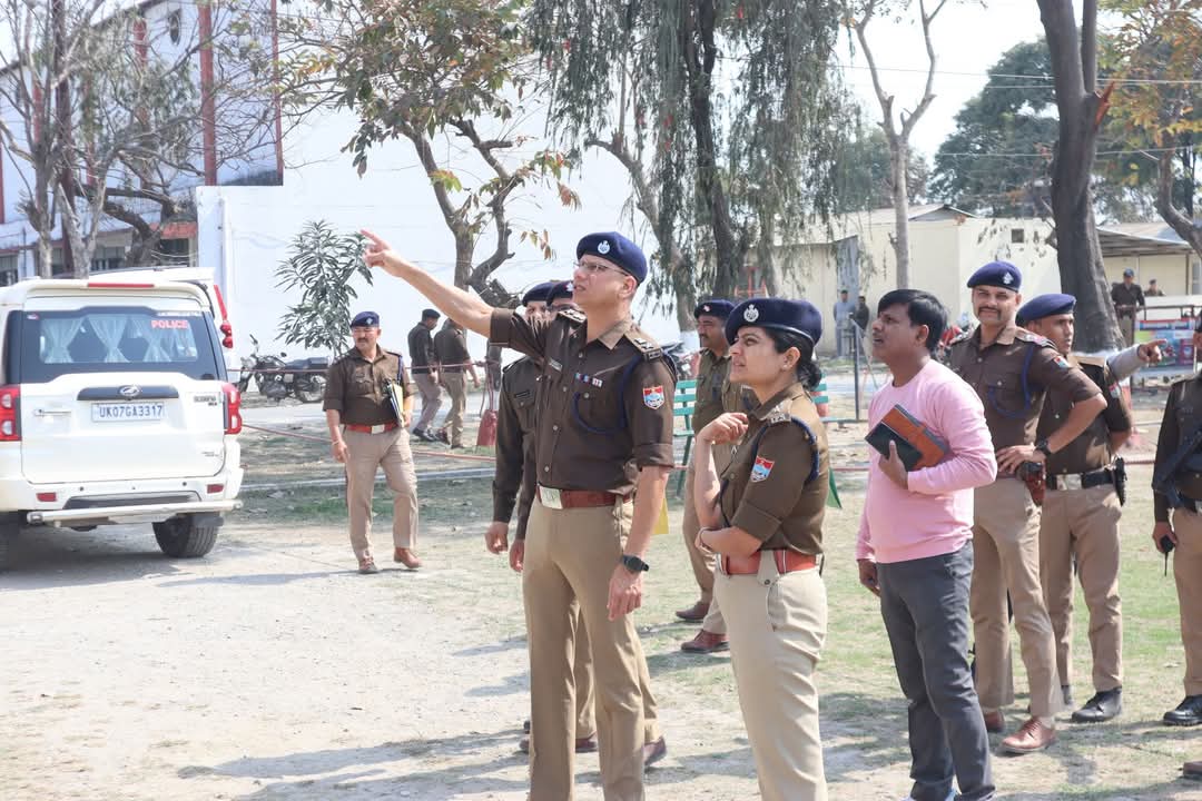पुरुष आरक्षी पीईटी व पीएसटी परीक्षा के लिए कप्तान मणिकांत ने जांची व्यवस्था