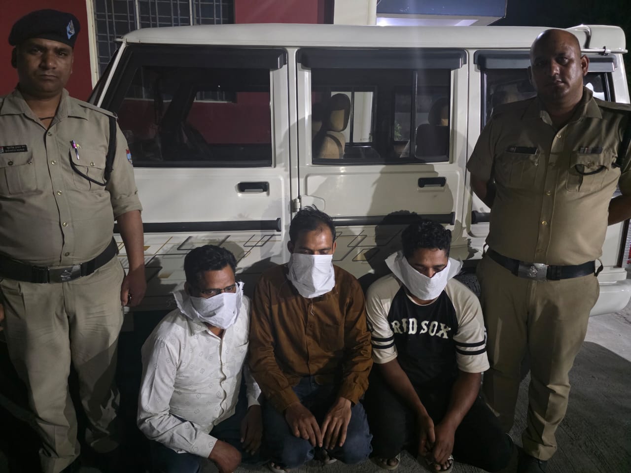 नकली पनीर बनाने वाले 3 मुख्य अभियुक्त गिरफ्तार,20 किलो नकली पनीर किया नष्ट