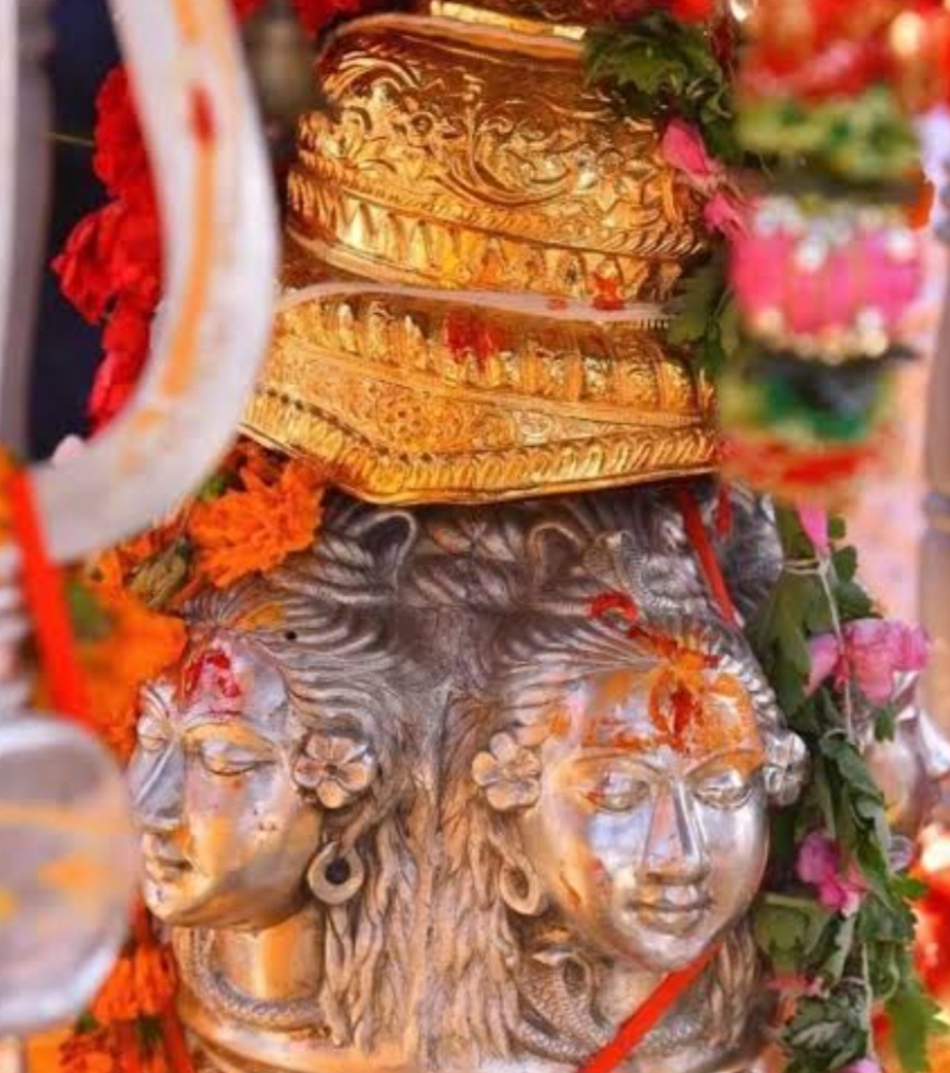 बाबा केदार की डोली ने किया केदारनाथ धाम के लिए प्रस्थान