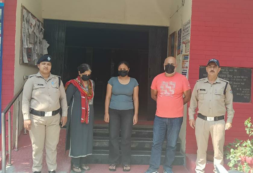 जमीनों की धोखाधड़ी करने वाले गिरोह के गैंगलीडर सहित 3 गिरफ्तार