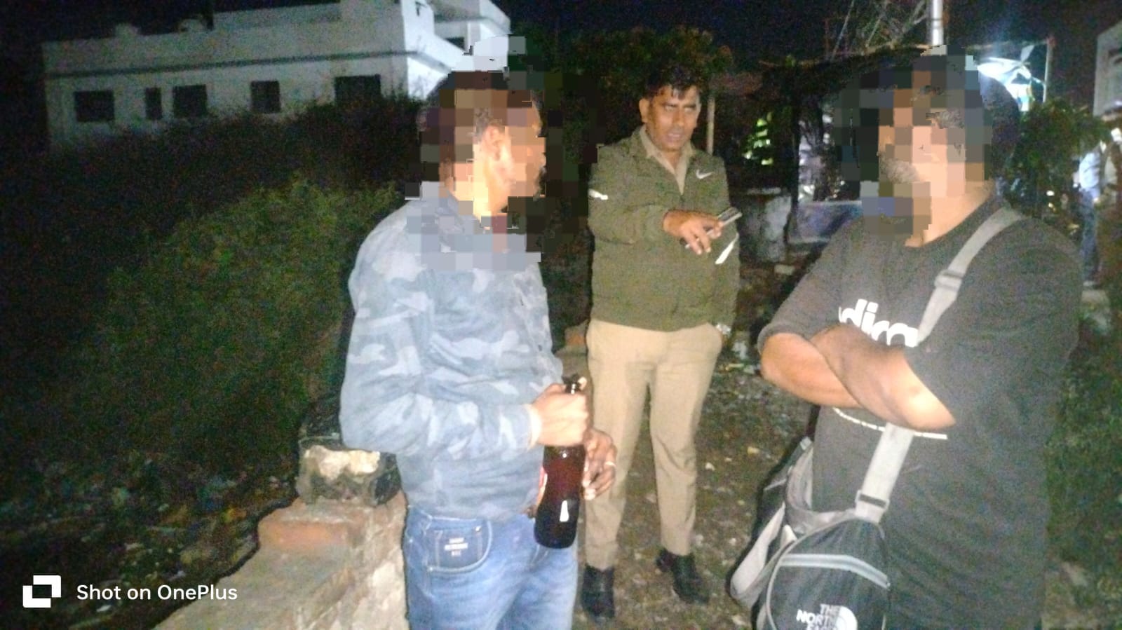 रायपुर पुलिस ने 1 हफ्ते में एम0वी0 एक्ट में 30 व्यक्तियों का किया चालान