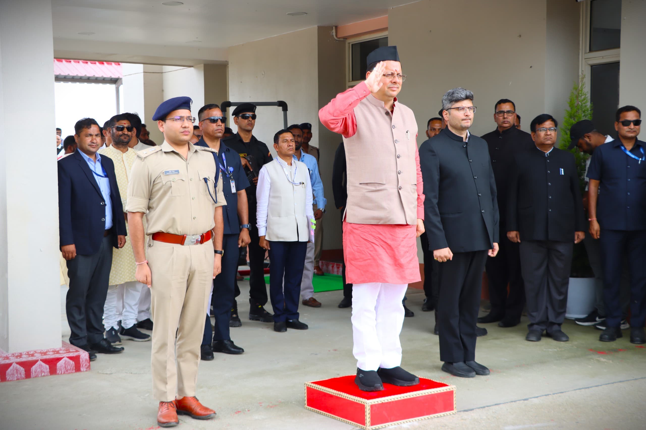 अंतर्राष्ट्रीय योग दिवस के मुख्य कार्यक्रम में सहभागिता करने भराडीसैंण पहुँचे मुख्यमंत्री धामी