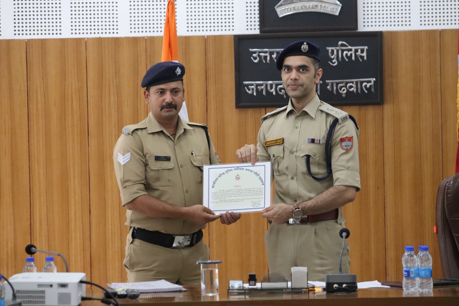 बरसात के दृष्टिगत आपदा उपकरण सहित 24*7 तैयार रहने को कप्तान लोकेश्वर ने पुलिस टीम को दिए आदेश