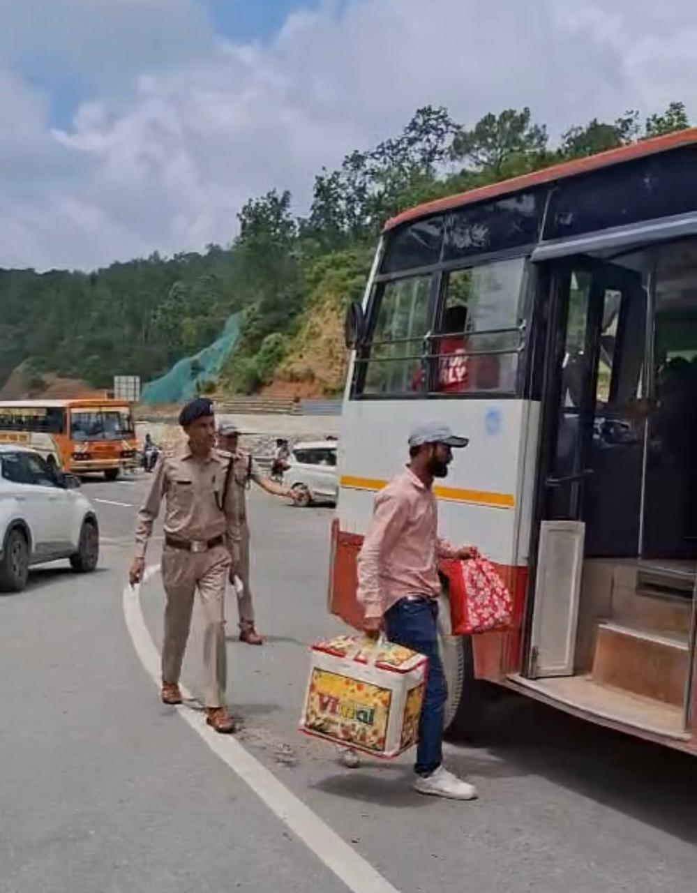 दून पुलिस ने आदतन अपराधी को किया तड़ीपार