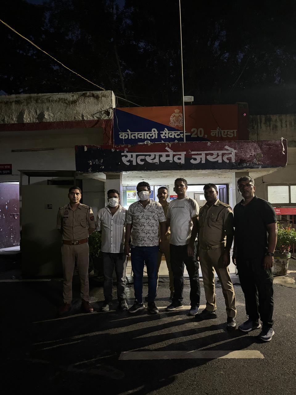 उत्तराखंड एसटीएफ ने दो शातिर साइबर ठगों को नोएडा से किया गिरफ्तार