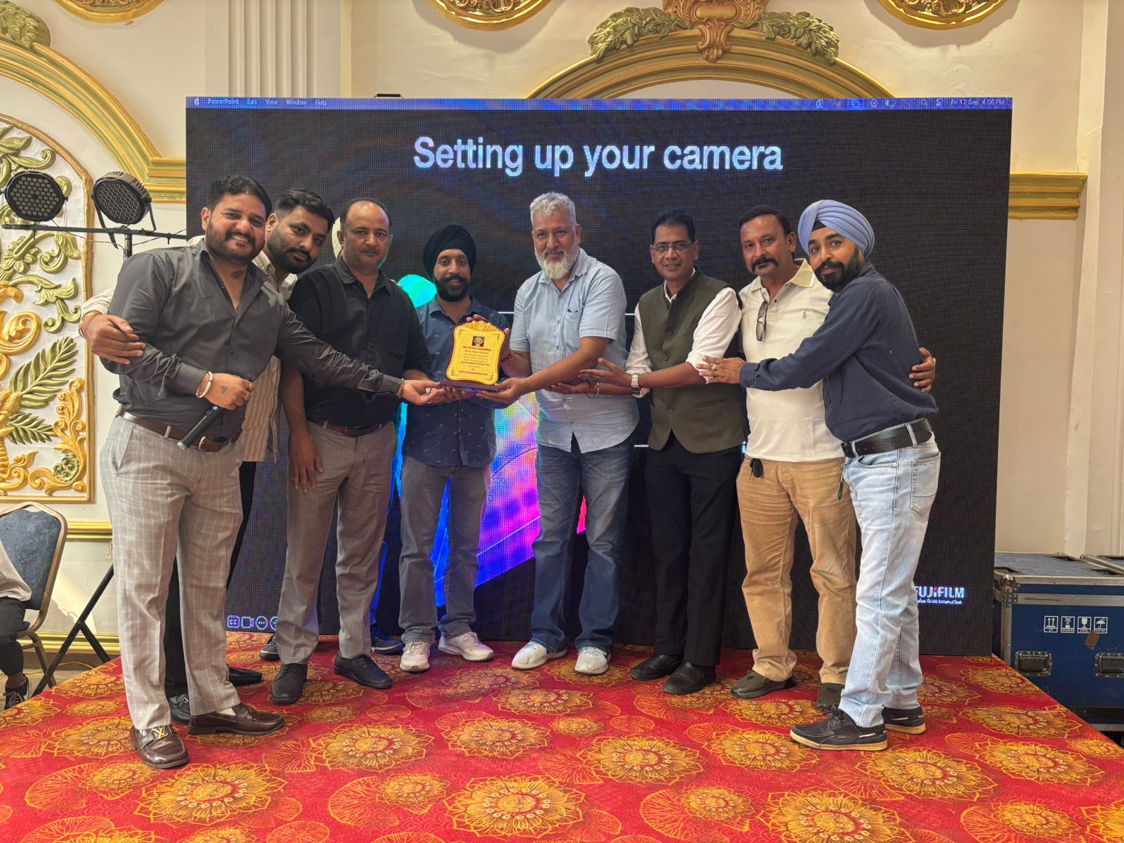 फोटोग्राफर्स वेल्फेयर सोसाइटी ने फ्यूजिफिल्म के साथ आयोजित वर्कशॉप में फोटोग्राफर्स को सिखाये फोटोग्राफी के नए गुण