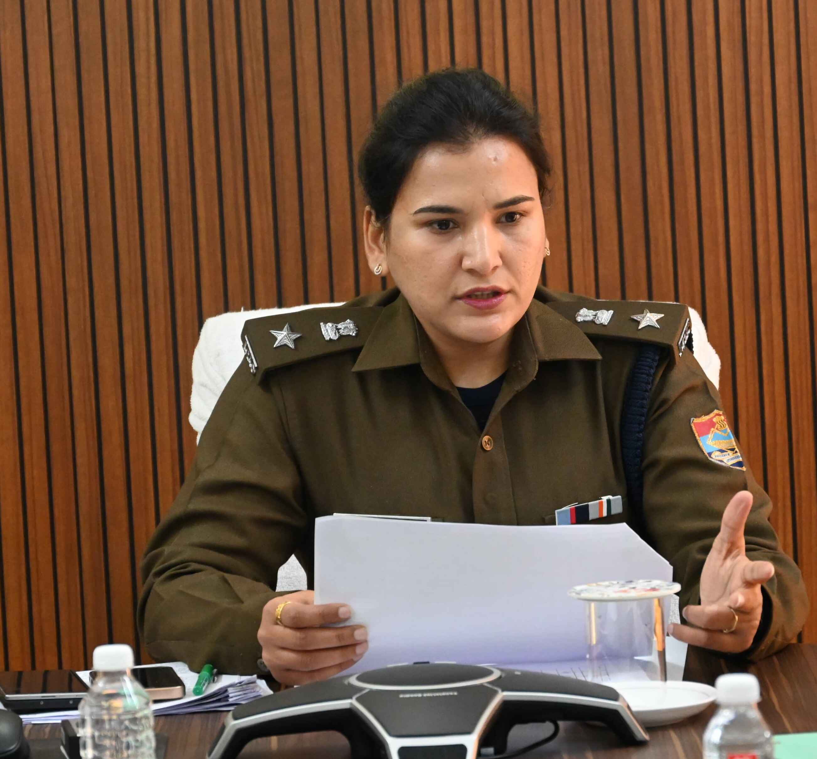 कप्तान रेखा ने की एनडीपीएस मामलों की समीक्षा