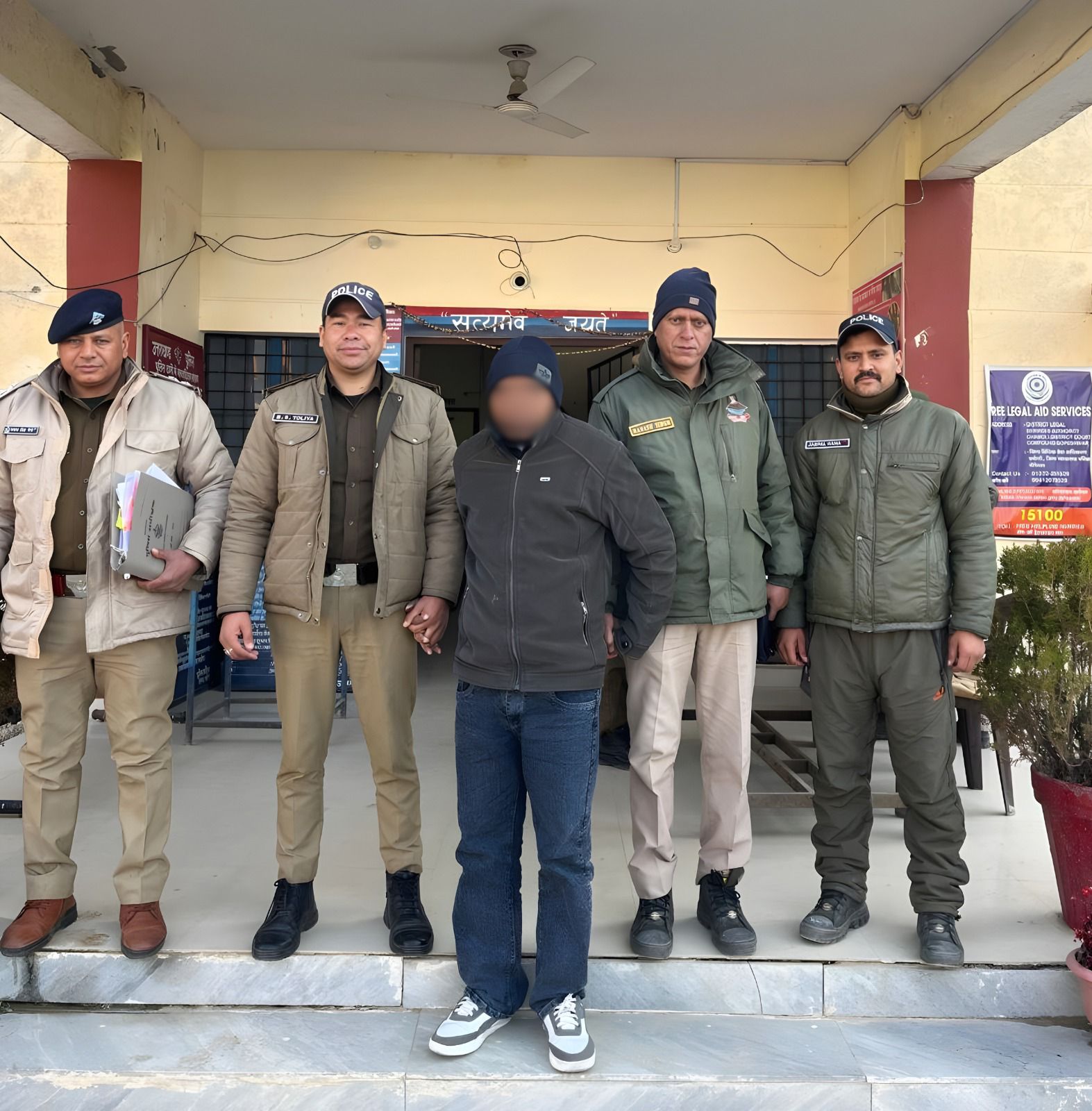 चोरी, गौतस्करी, एनडीपीएस अपराधों को अंजाम देने वाले यूपी-उत्तराखंड के 4 कुख्यात अभियुक्त गिरफ्तार