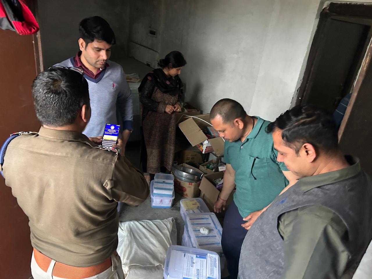 मेडिकल स्टोर से भारी मात्रा में नशीली दवाईयां बरामद