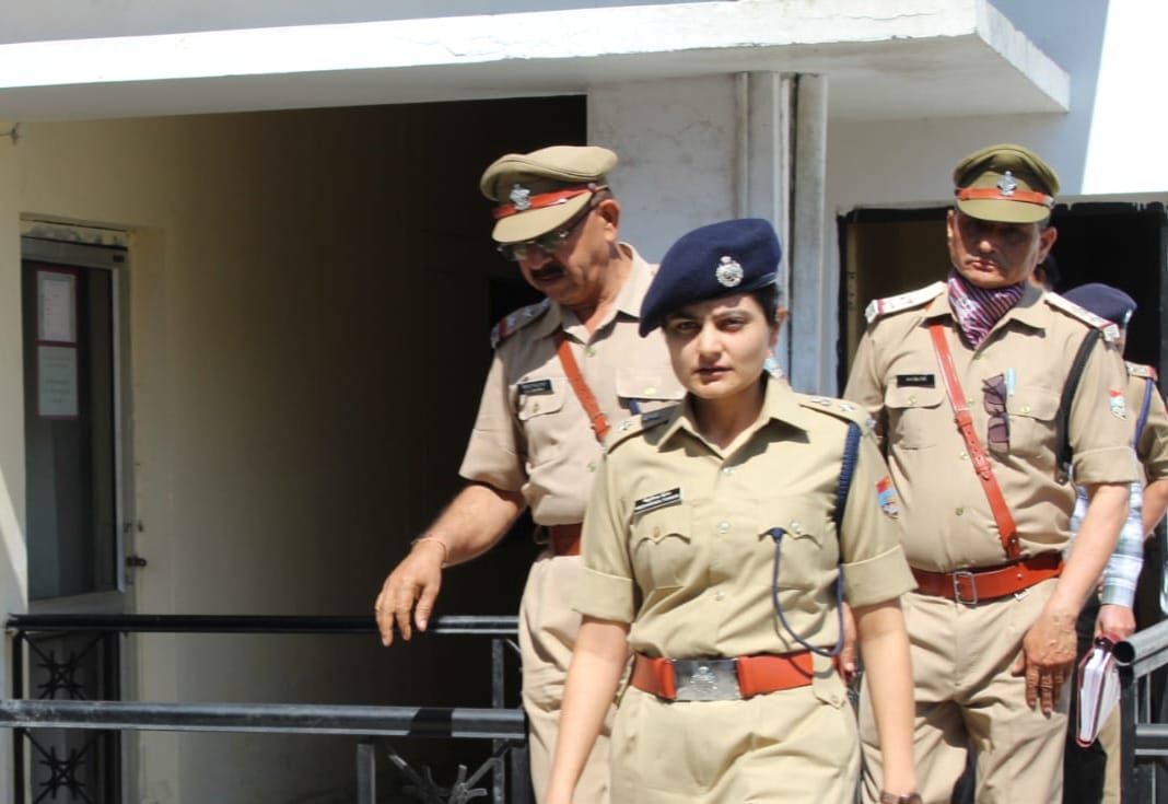 एसपी रुद्रप्रयाग ने रिजर्व पुलिस लाइन रतूड़ा का किया वार्षिक निरीक्षण