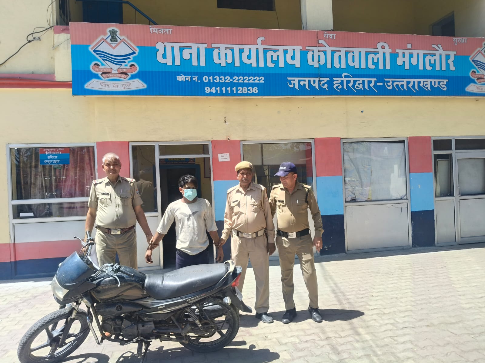 ऑपरेशन प्रहार के तहत मंगलौर पुलिस की बड़ी कार्रवाई, चोरी की मोटरसाइकिल बरामद