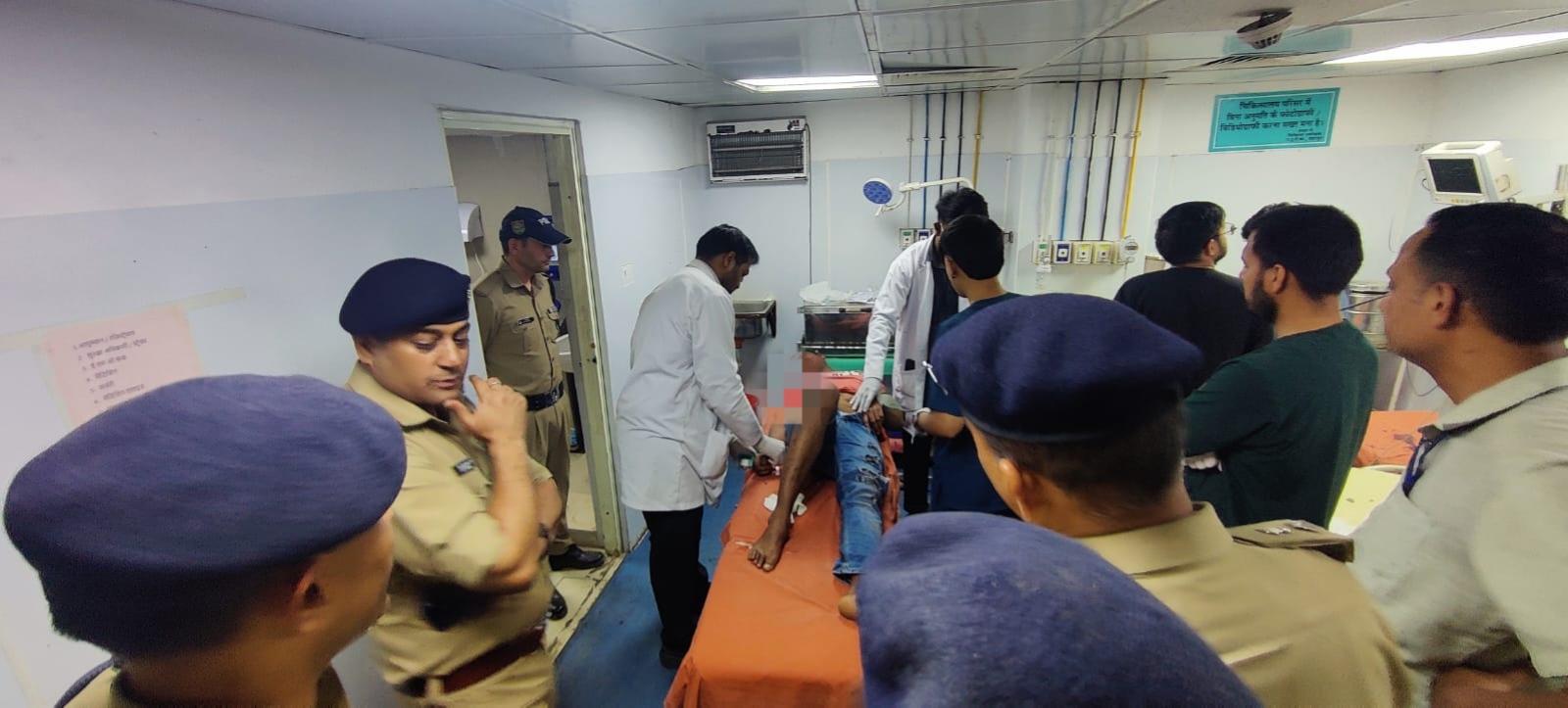 आपरेशन प्रहार: शातिर बदमाश की डोईवाला पुलिस से हुई मुठभेड़, पैर में लगी लगी