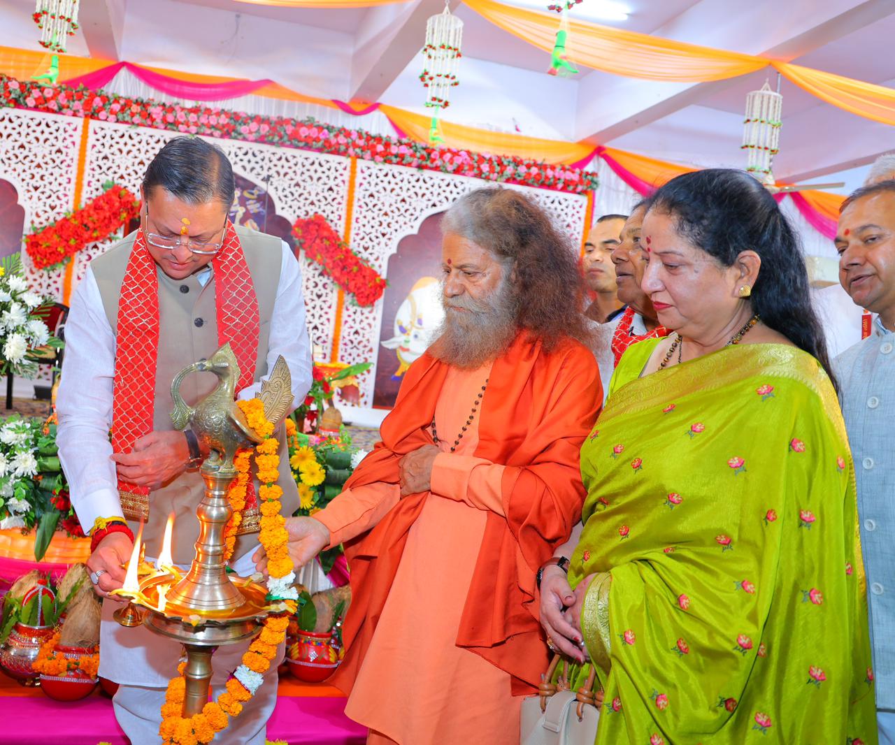 *यमकेश्वर में गूंजा भक्ति का संदेश: मुख्यमंत्री धामी ने भागवत कथा में किया श्रद्धालुओं को संबोधित*