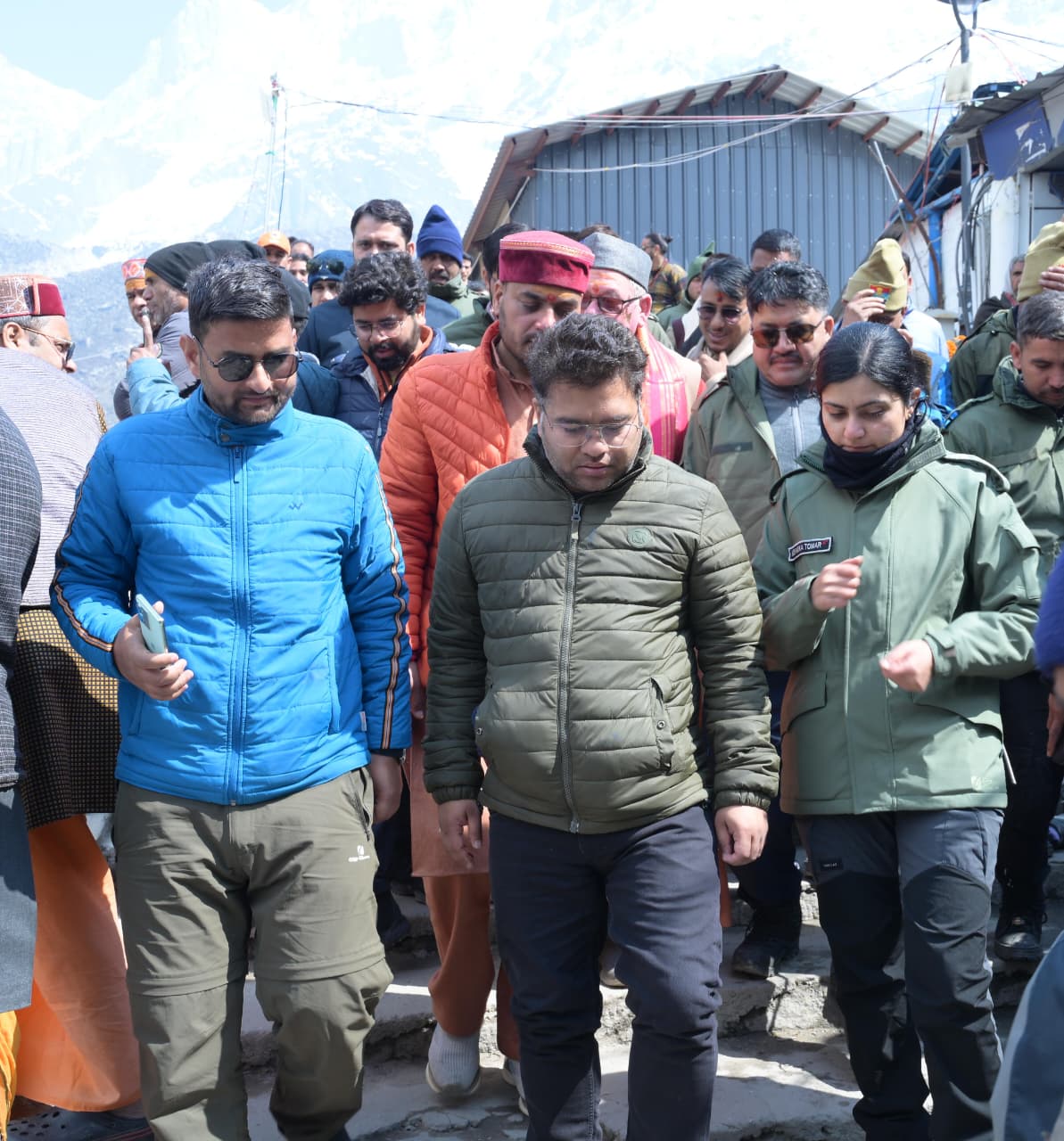 *श्री केदारनाथ धाम में हाई अलर्ट: जिलाधिकारी-एसपी ने संभाली कमान, व्यवस्थाओं का लिया जायजा*