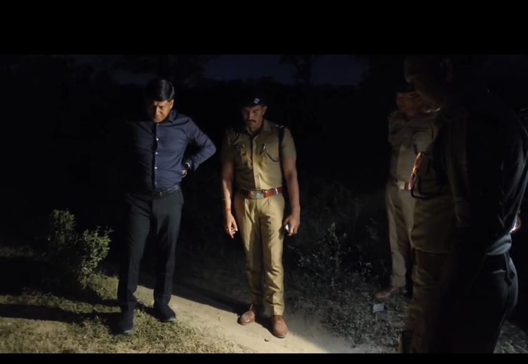 देर रात हुई मुठभेड़ में यूपी के शातिर बदमाश समेत 2 गिरफ्तार