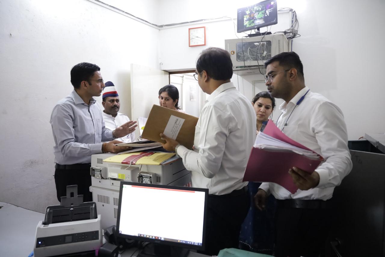 डीएम सविन बंसल का विजन—महिला समूहों को डिजिटल पहचान और बेहतर बाजार
