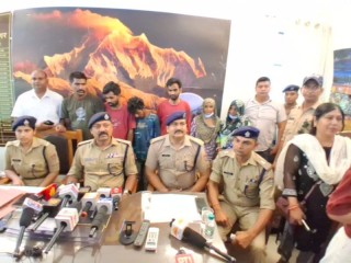 हरिद्वार पुलिस ने बचाई दो मासूमों की जिंदगी, बच्चा चोरी गैंग का किया पर्दाफाश