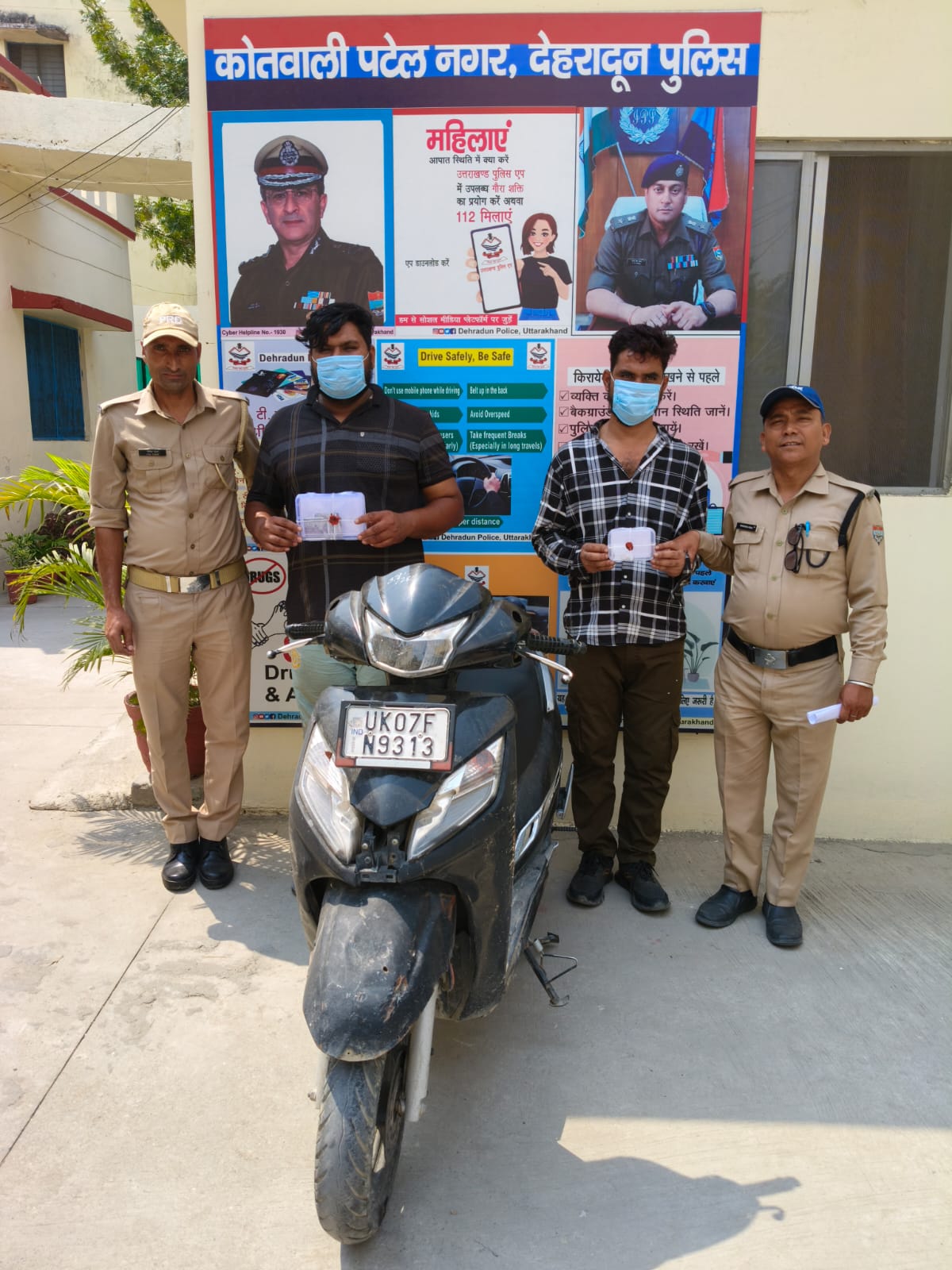 देहरादून पुलिस:  एसएसपी के नेतृत्व में पुलिस ने शातिर चोरों को किया गिरफ्तार