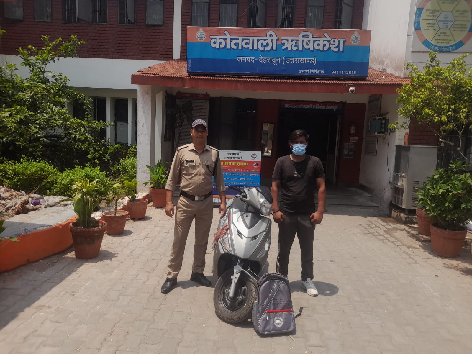 मादक पदार्थों की तस्करी में लिप्त 02 शातिर नशा तस्कर  गिरफ्तार