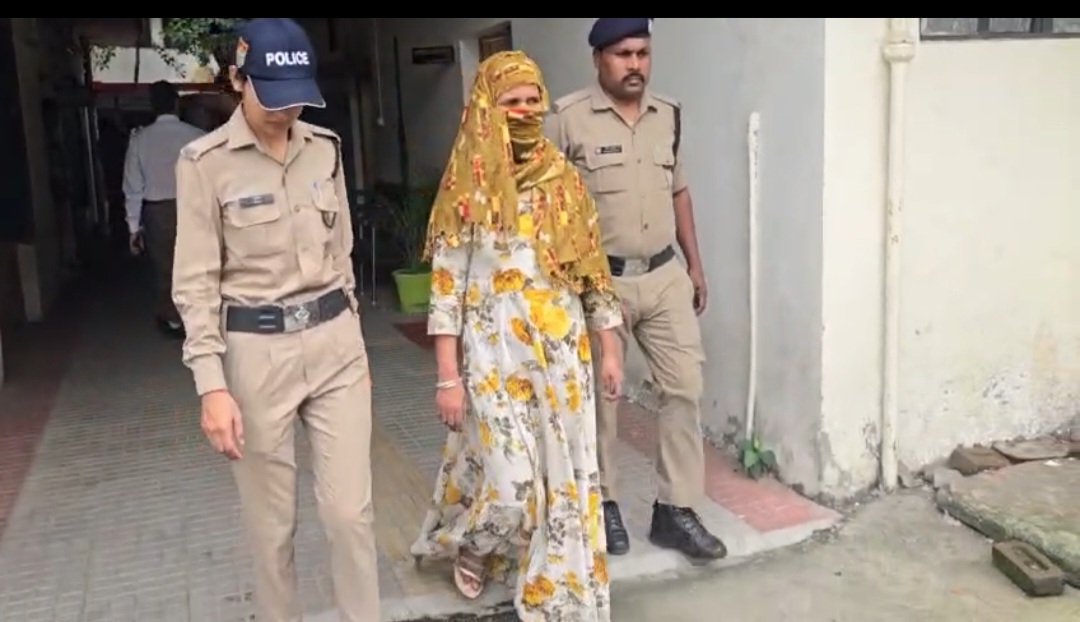 इंस्टाग्राम पोस्ट से खुला लाखों की ज्वेलरी चोरी का राज, एक साल बाद घरेलू सहायिका गिरफ्तार