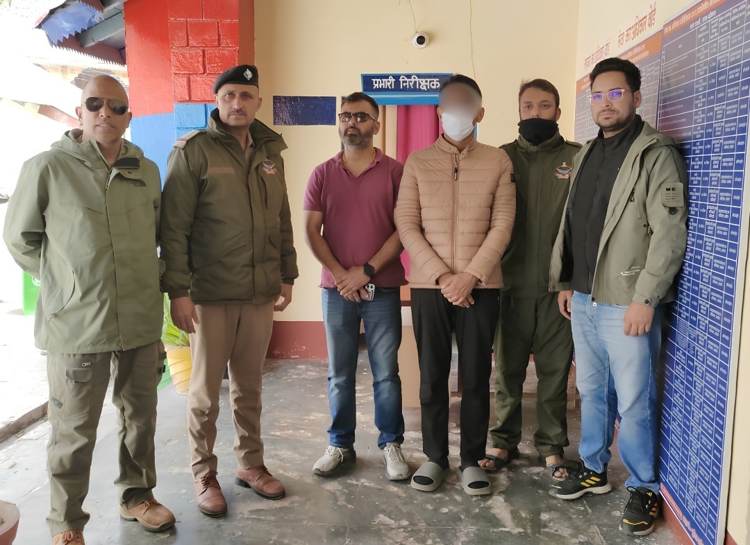 *बद्रीनाथ धाम में भेंट व दान सामग्री की अनियमितता मामले में  एसआईटी ने मंदिर समिति के कर्मी को दून से किया गिरफ्तार*