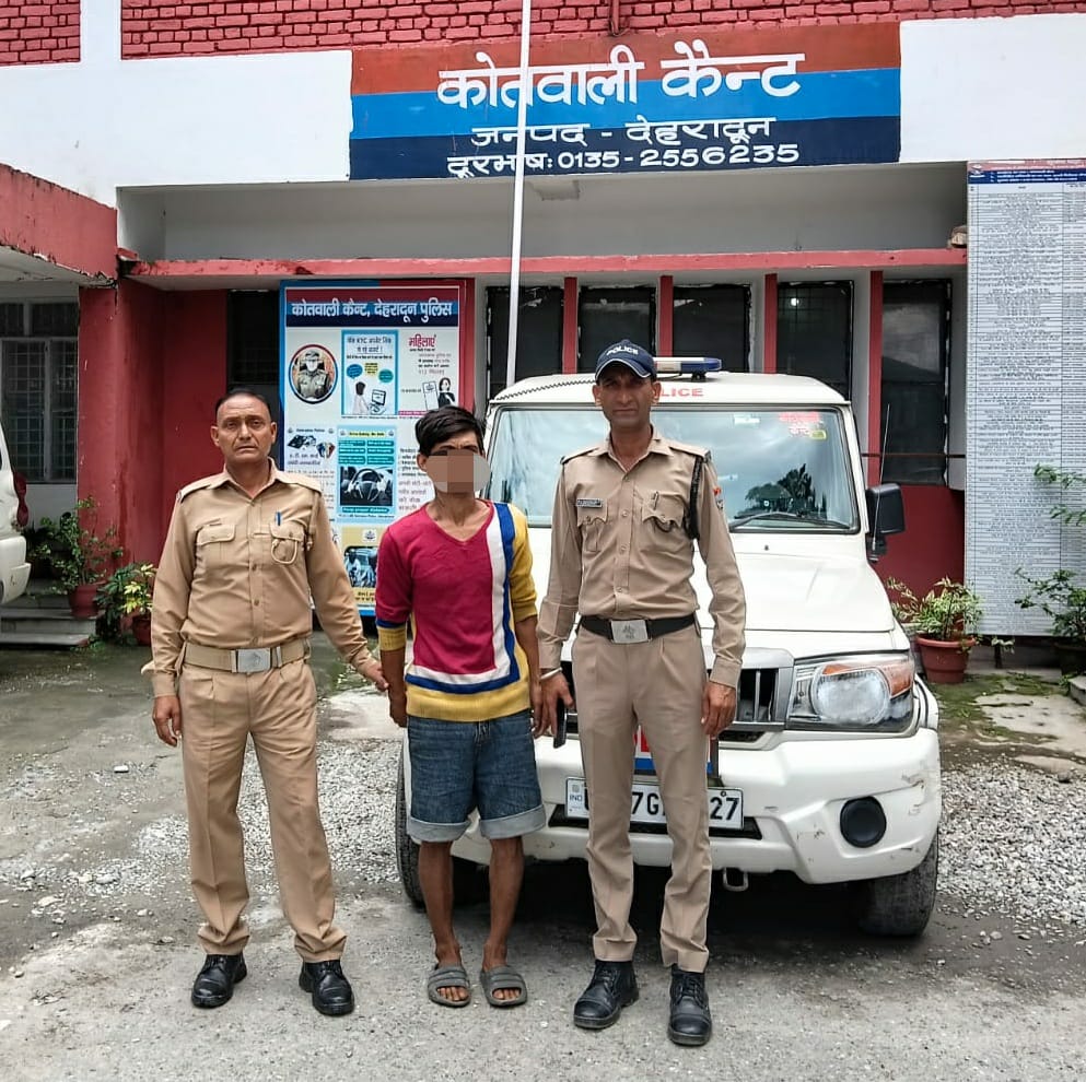 मंदिर से घंटियां चुराने वाला युवक गिरफ्तार