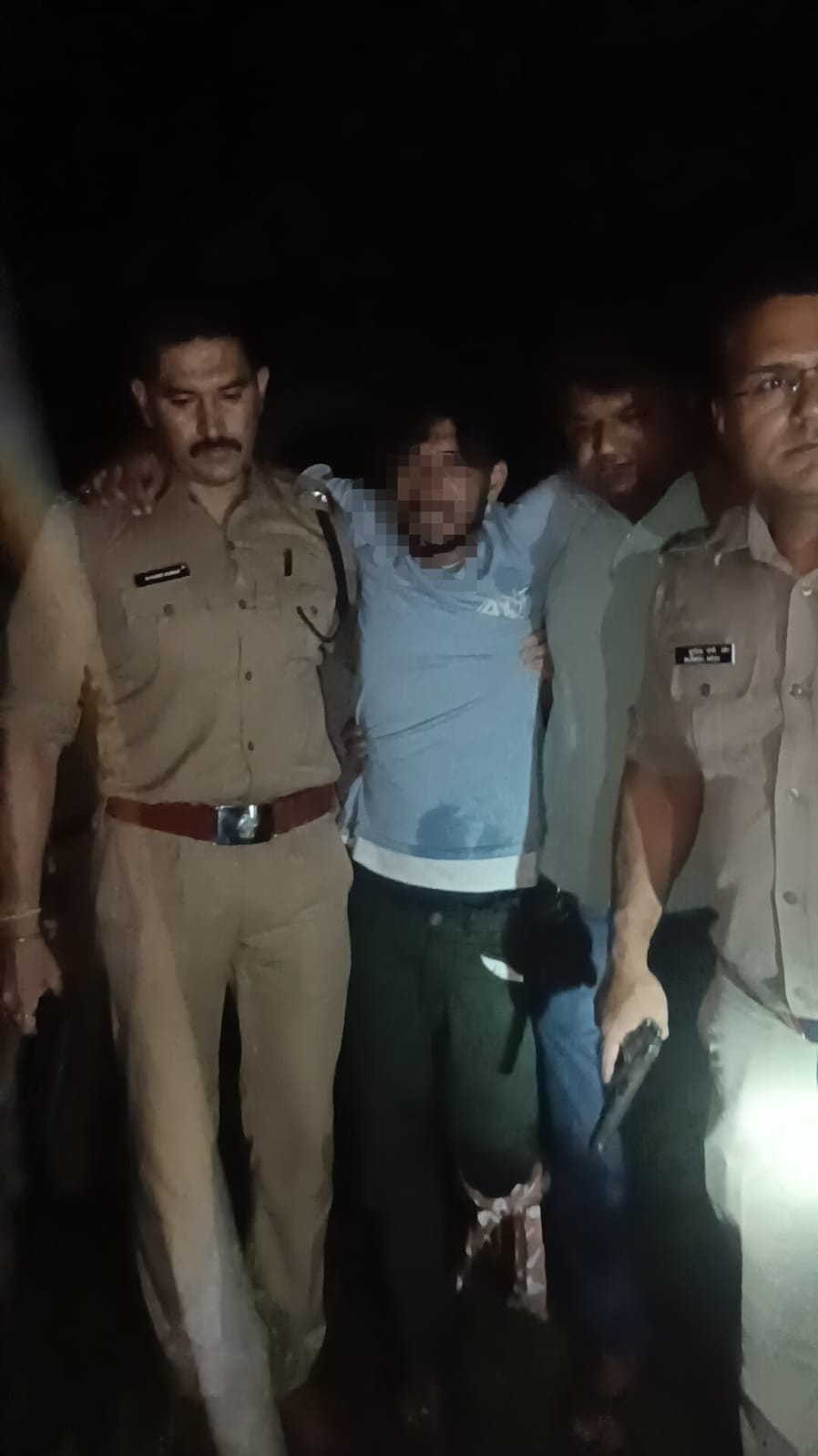 बंसत विहार पुलिस व एक बदमाश के बीच हुई मुठभेड़, बदमाश घायल, गिरफ्तार