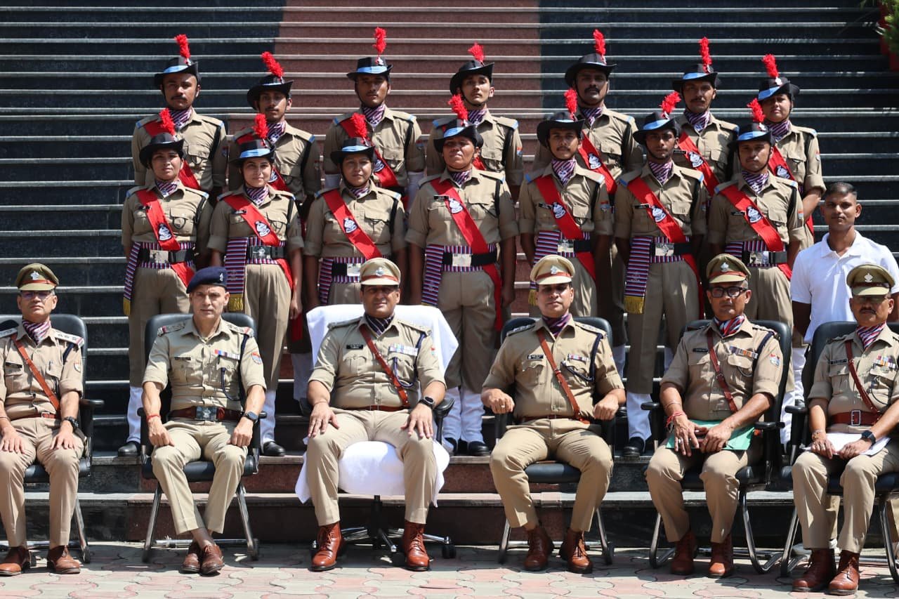 नौ माह कड़े प्रशिक्षण के बाद 15 आरक्षी बने उत्तराखंड पुलिस का अभिन्न अंग