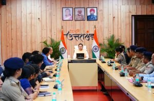 सड़कों की बदहाली से लेकर कुंभ की तैयारियों तक,सीएम धामी ने अधिकारियों को दिए सख्त निर्देश