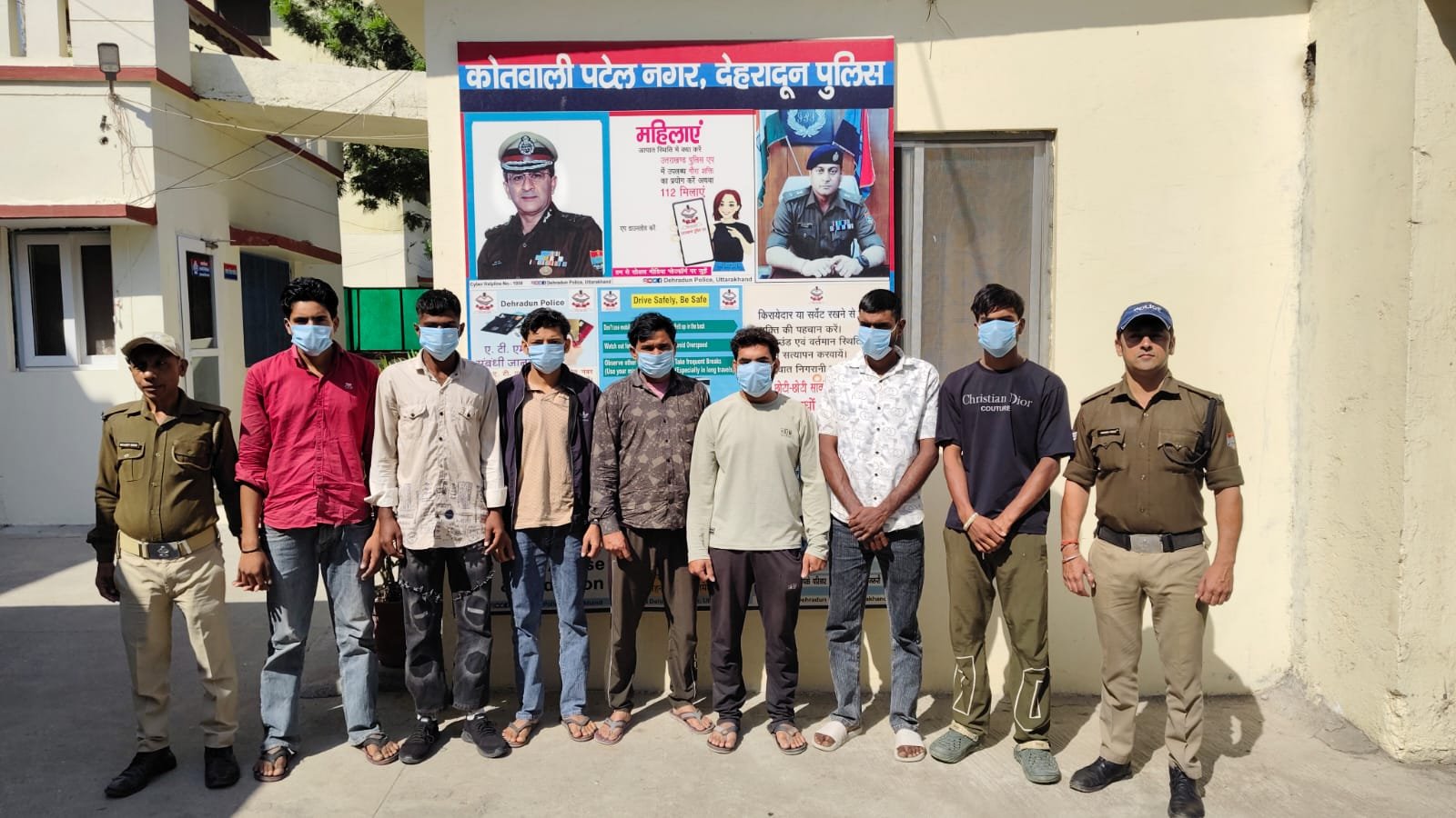 पटेलनगर क्षेत्र में पुलिस द्वारा वृहद स्तर पर चलाया गया  सत्यापन अभियान
