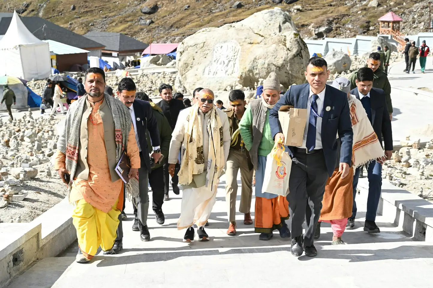 राज्यपाल डॉ.ढाल सिंह बिशेन ने किए बाबा केदारनाथ के दर्शन, प्रदेश की सुख-समृद्धि की कामना